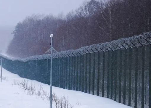 لیتوانی به دلیل ورود بالن‌ها از بلاروس وضعیت فوق‌العاده اعلام کرد