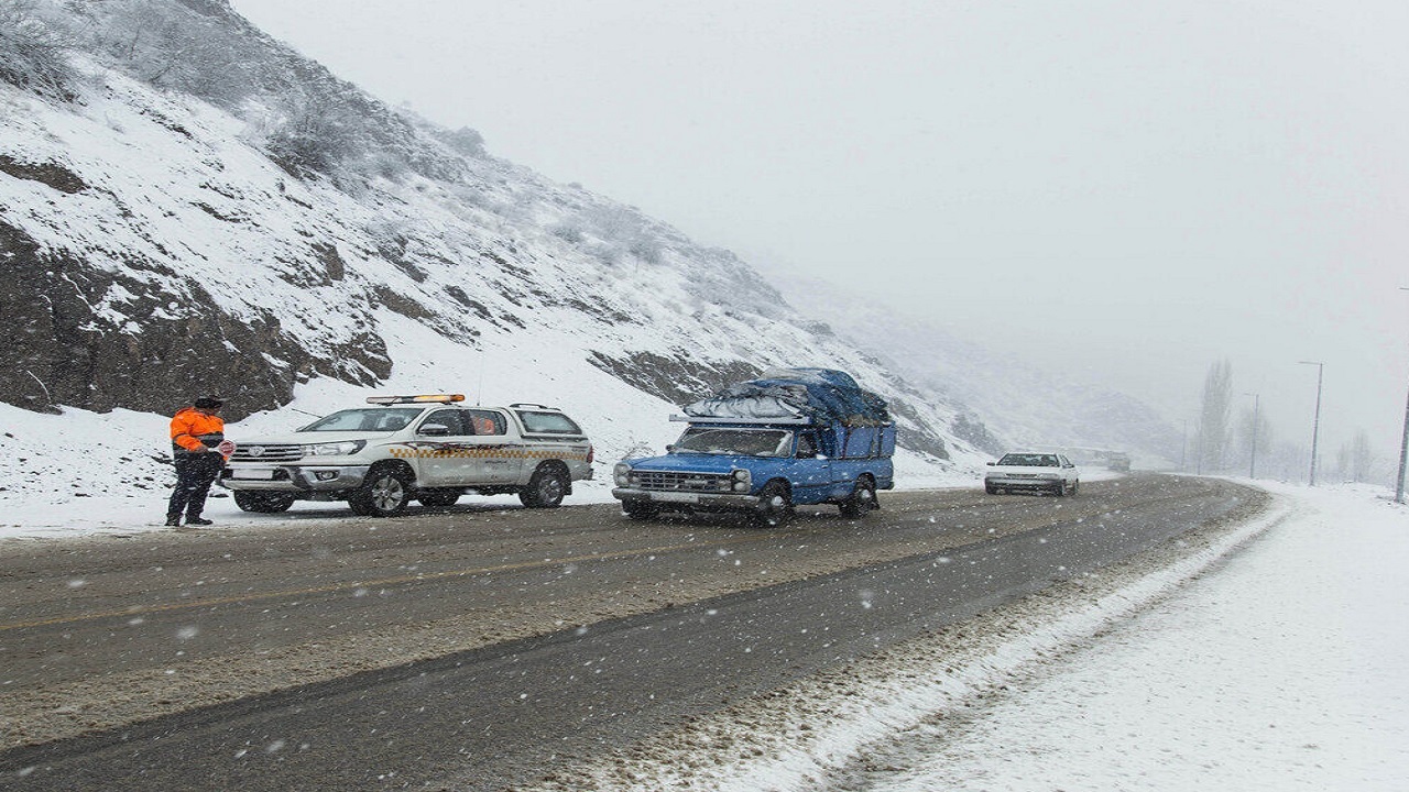 هشدار راهداری قزوین به رانندگان/ بارش برف و مه‌گرفتگی در گردنه‌ها