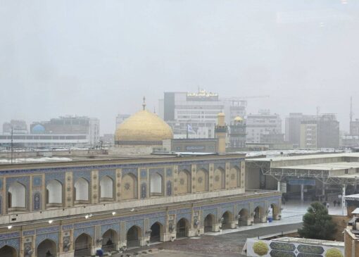 نمایی از هوای مه آلود حرم امام علی (ع) در قاب دوربین شهروندخبرنگار