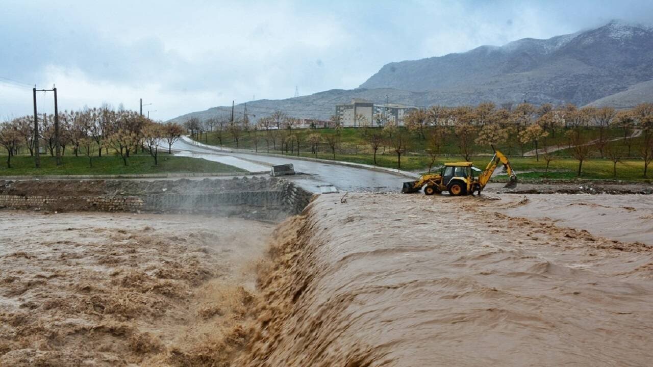 خروش خرم رود خرم آباد + فیلم