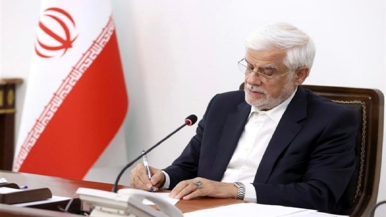 عارف تصویب‌نامه شورای عالی اداری درخصوص ساماندهی نهاد‌های شورایی را ابلاغ کرد