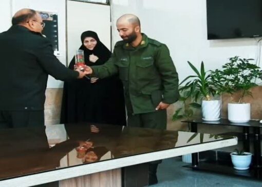 غافلگیرترین آغوش دنیا همزمان با ولادت حضرت فاطمه (س) در مرکزآموزش شهیدمطهری فراجای نیشابور