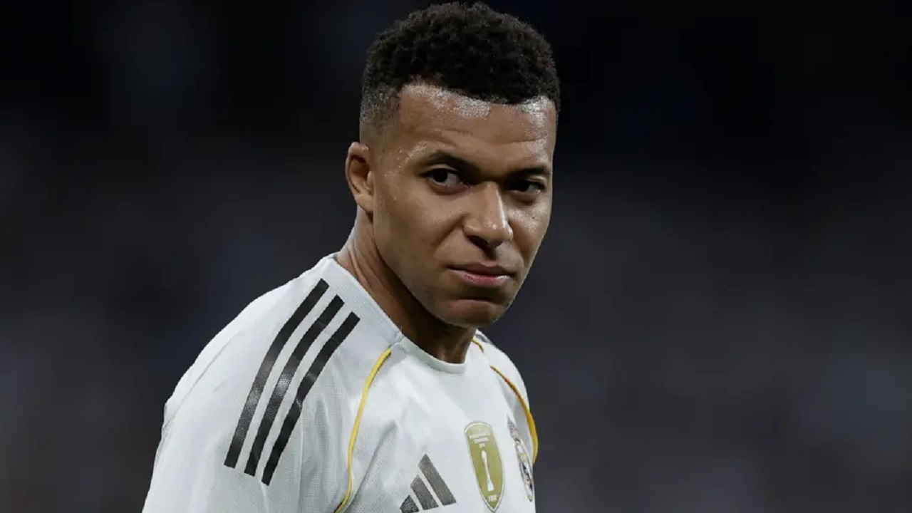 وضعیت مصدومیت امباپه فردا مشخص می‌شود