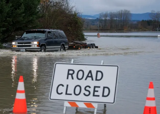 سیل‌های گسترده در غرب آمریکای شمالی؛ تخلیه ده‌ها هزار نفر در واشنگتن و بریتیش کلمبیا