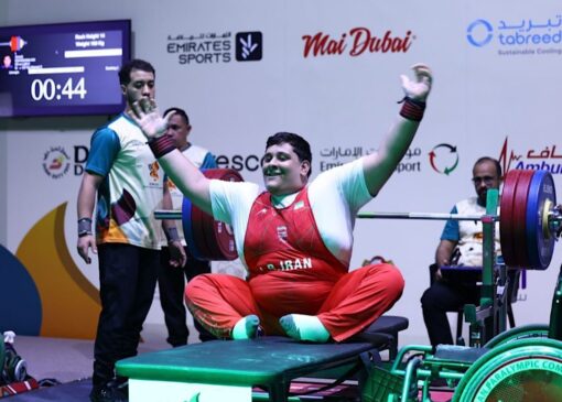 عنایت‌الهی و اسحاق‌نیا در پاراوزنه‌برداری طلایی شدند