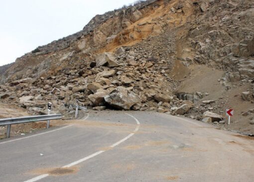 محور عسلویه – سیراف بازگشایی شد