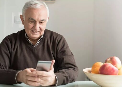 ارتقای سلامت روان سالمندان با فعالیت بدنی مبتنی بر اینترنت