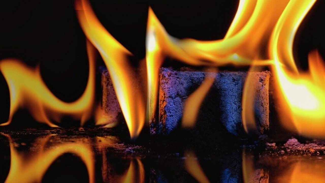 ابداع نوع جدیدی از پلاستیک که در برابر آتش مقاوم است