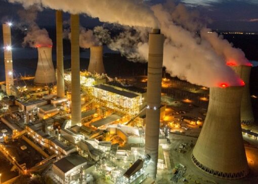 تأکید دادستانی بر تأمین پایدار سوخت نیروگاه‌ها و جلوگیری از قطعی گاز و برق در زمستان