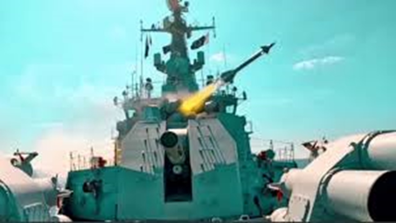 نیروی دریایی پاکستان سامانه موشکی آزمایش کرد + فیلم