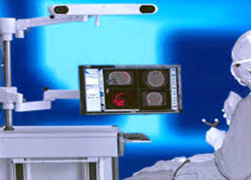 توانمندی در تولید سامانه‌های جراحی هوشمند + فیلم