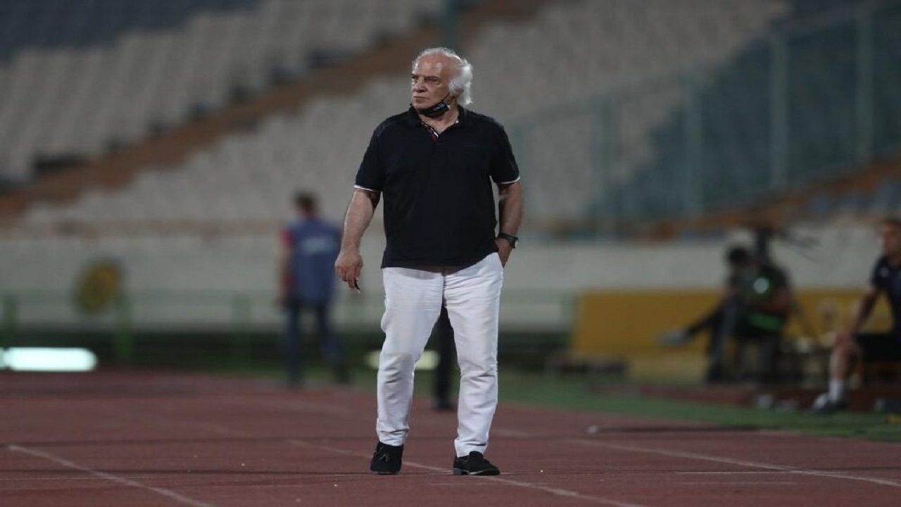 عبداللهی: موفقیت تیم ملی در جام جهانی با برنامه‌ریزی، بازی تدارکاتی و اعتماد به جوانان ممکن است