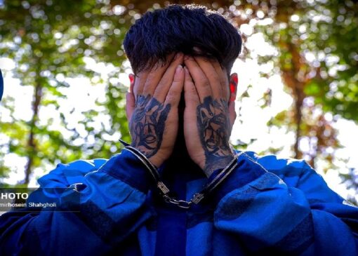 دستگیری سارق گوشی قاپ حرفه‌ای در مرکز تهران