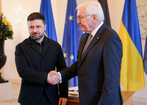 آمریکا در مذاکرات برلین خواستار خروج نیروهای اوکراین از شرق دونتسک شد