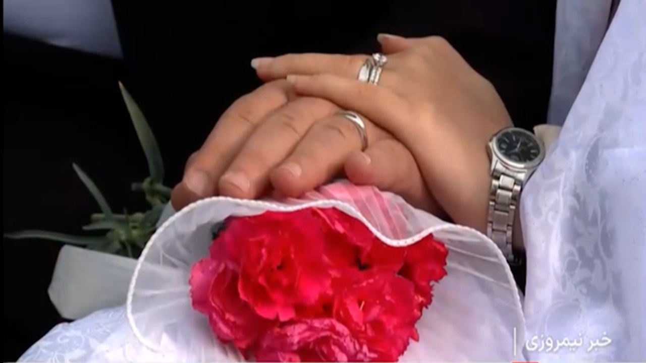 جشن ازدواج ۲۵۰ زوج دانشجو در دانشگاه تهران + فیلم