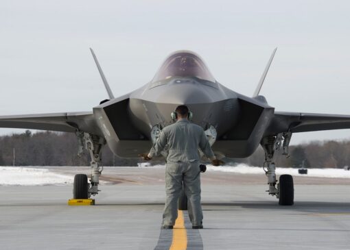 شبح اف-۳۵ بالای سر تل‌آویو؛ قطر، عربستان و ترکیه در صف خرید