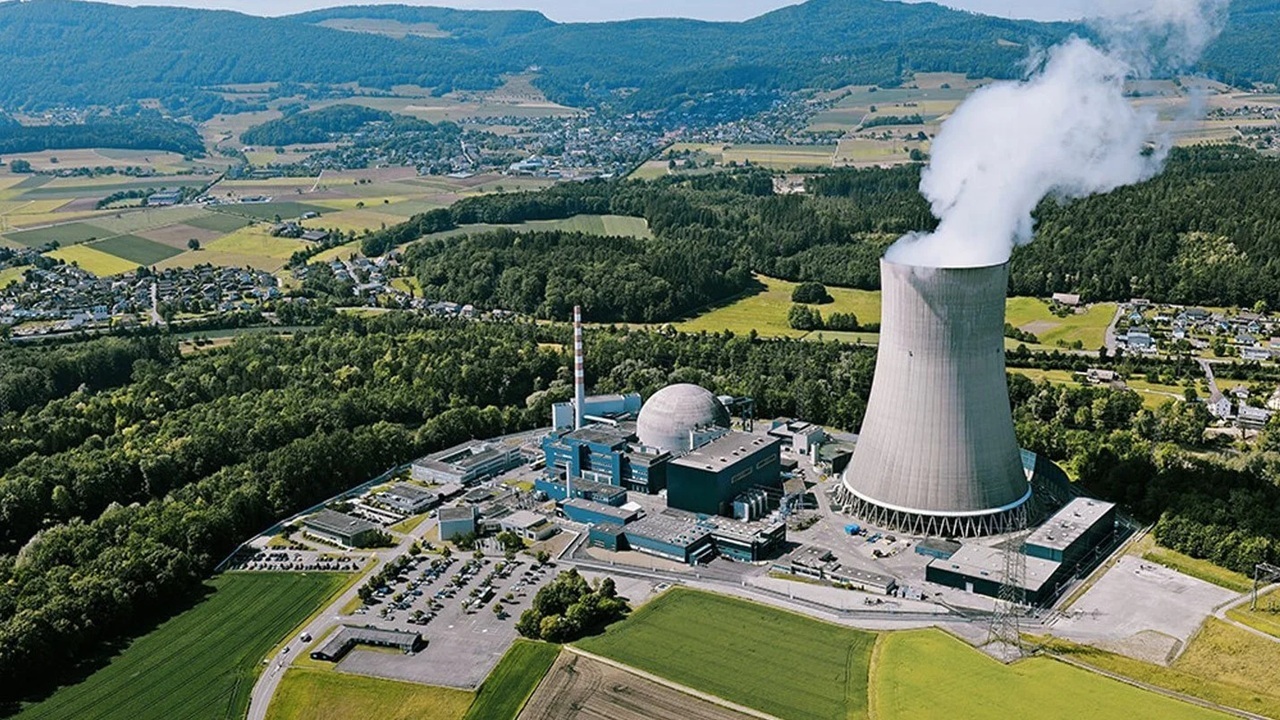 انرژی هسته‌ای چگونه کار می‌کند؟ + فیلم