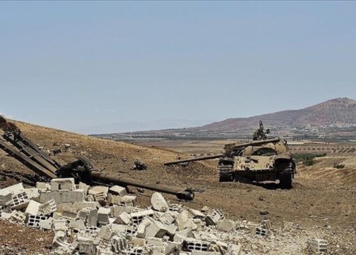 نیروهای اسرائیلی حومه روستایی در جنوب سوریه را گلوله‌باران کردند
