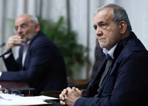 پزشکیان: مهم‌ترین اولویت ما توسعه ناوگان عمومی و تکمیل کریدور‌های ریلی کشور است