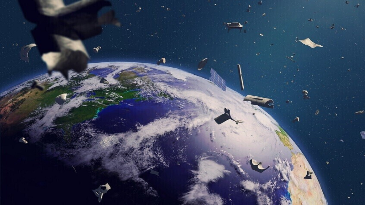 برخورد فضایی: تنها ۷۲ ساعت فاصله تا یک «روز قیامت مداری» برگشت‌ناپذیر