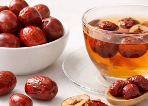 ۹ خاصیت شگفت‌انگیز عناب برای زنان که نمی‌دانستید