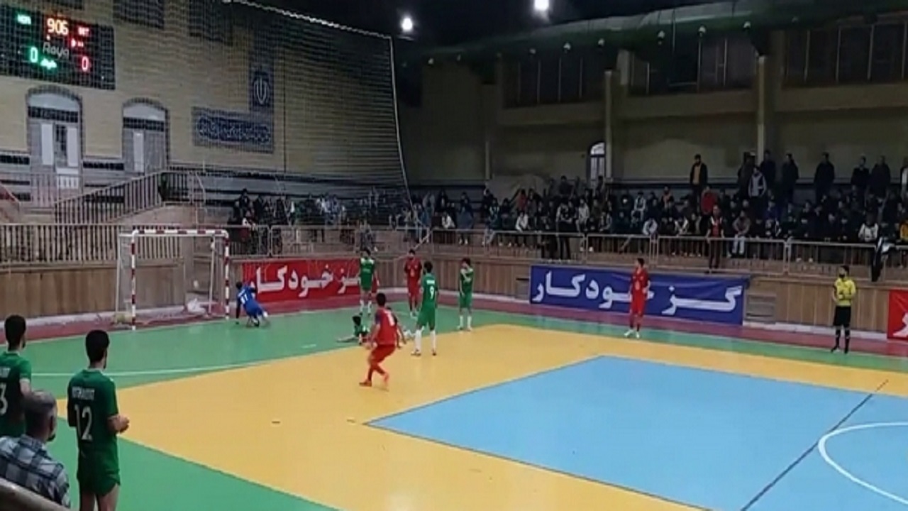 دلسوختگان اهل بیت قم مقاومت تهران را درهم شکست