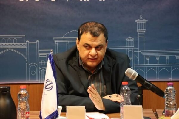 آغاز مرحله جدید توزیع بسته حمایتی مادران و کودکان شیرخوار در فارس