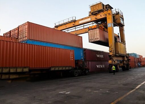 مصوبه ترخیص ۹۰ درصدی کالا‌ها تا پایان بهمن ۱۴۰۴ تمدید شد