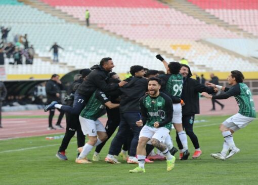 سپاهان ۱ - ۳ خیبر/ صعود رویایی شاگردان رحمتی در طولانی‌ترین شب سال