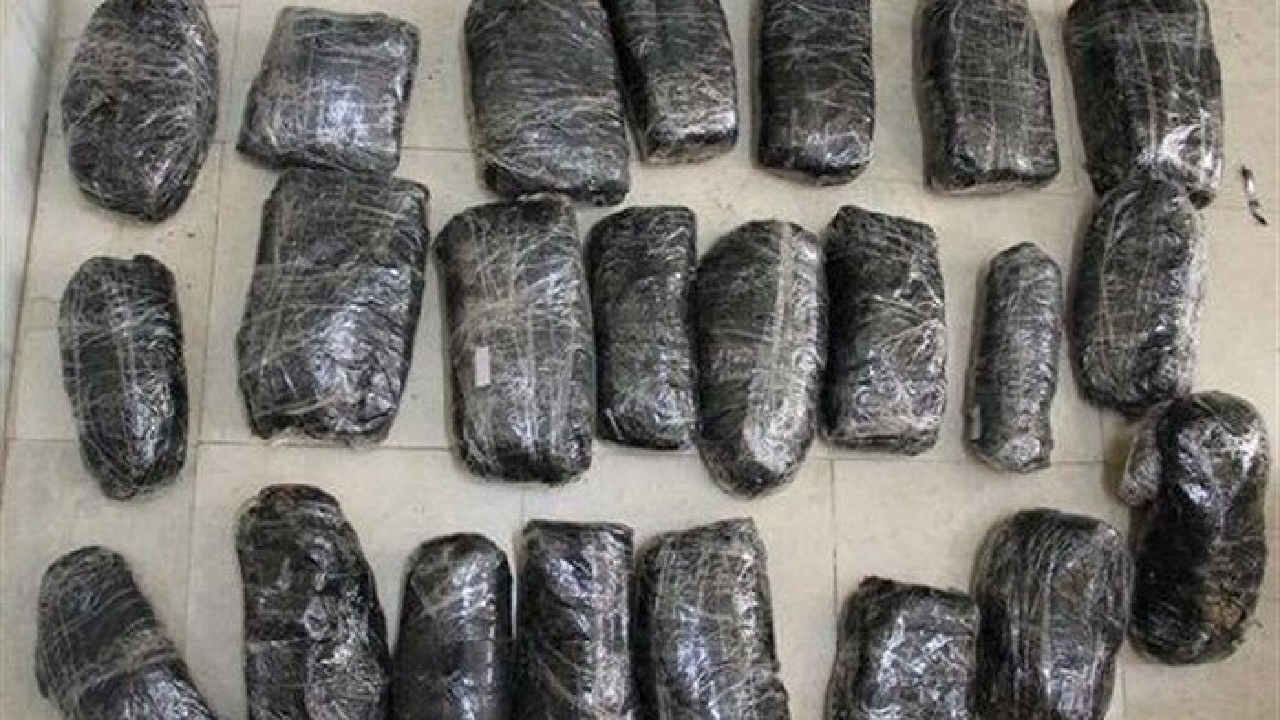 کشف ۱۱ کیلوگرم تریاک از مسافر قطار مشهد-تهران