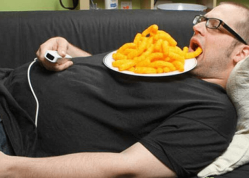 خطرناک‌تر از دخانیات؛ «بی‌تحرکی» به اندازه ۲۰۰ نخ سیگار به بدن آسیب می‌زند!