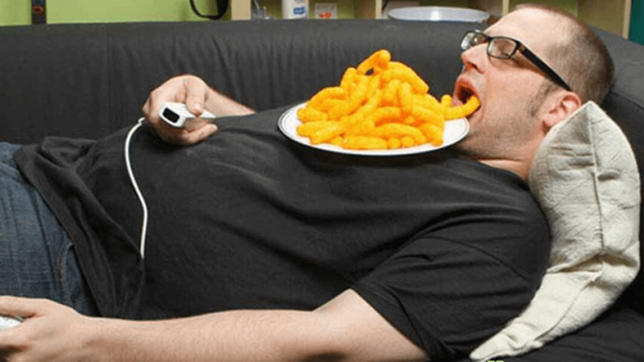 خطرناک‌تر از دخانیات؛ «بی‌تحرکی» به اندازه ۲۰۰ نخ سیگار به بدن آسیب می‌زند!