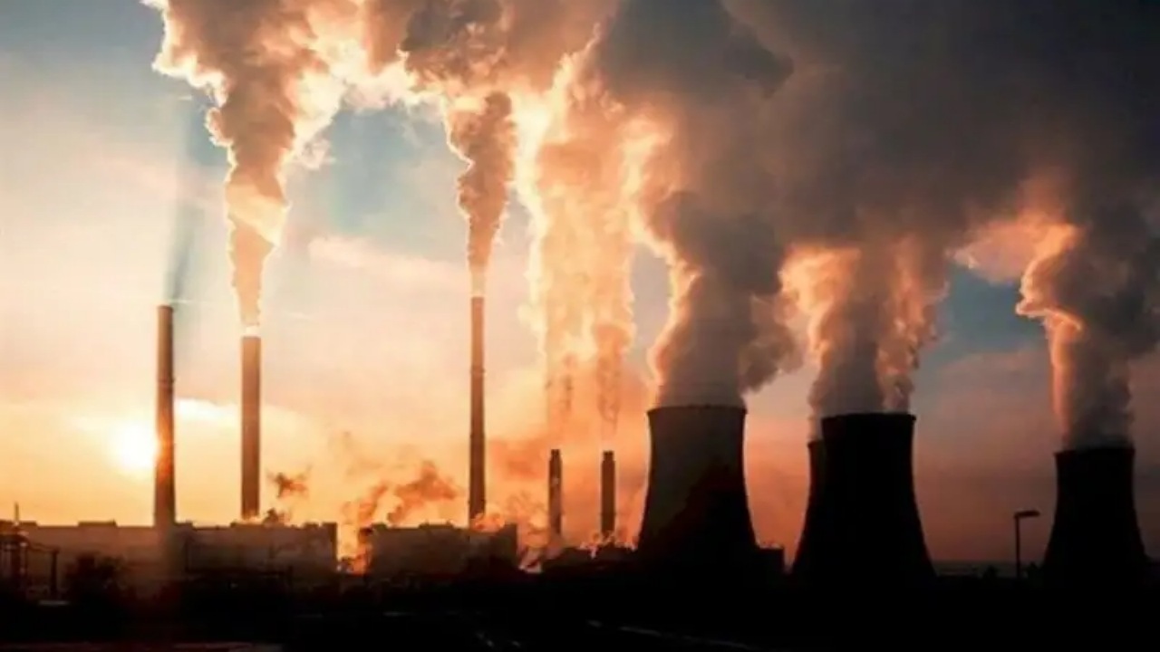  رکوردشکنی تازه در مصرف مازوت نیروگاهی! + فیلم