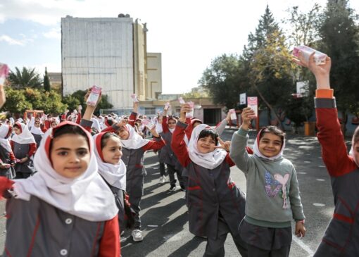 ماجرای توزیع شیر ناسالم در مدارس چه بود؟