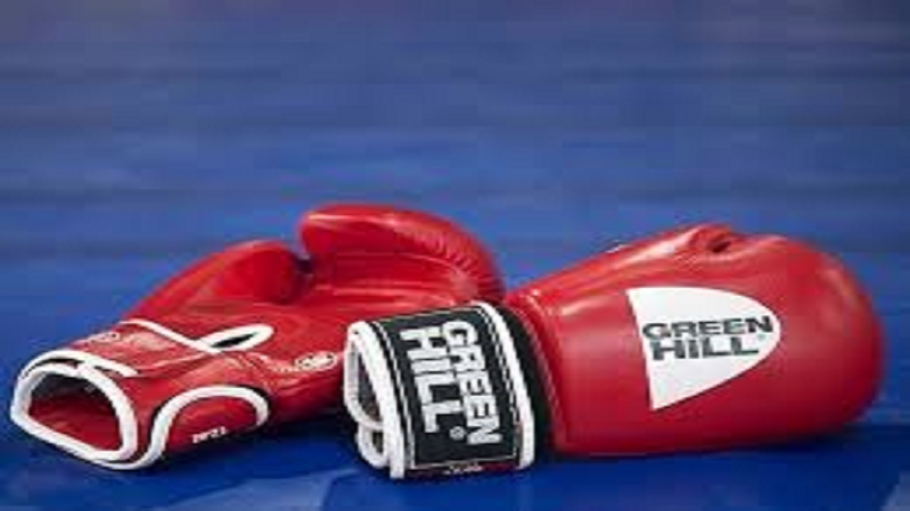 کسب مدال نقره توسط شیرین میرزا صالح بوکسور شهرستان اسکو