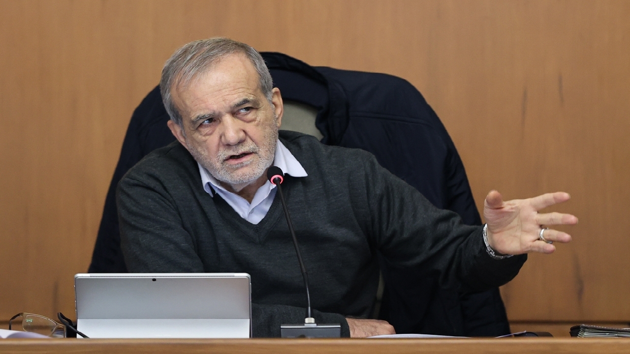 تاکید پزشکیان بر ضرورت ایجاد فضایی منصفانه برای نقد به‌ویژه در رسانه ملی