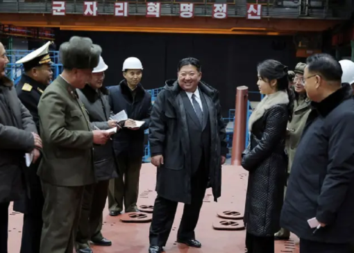 رهبر کره شمالی بر ادامه توسعه موشکی در پنج سال آینده تأکید کرد