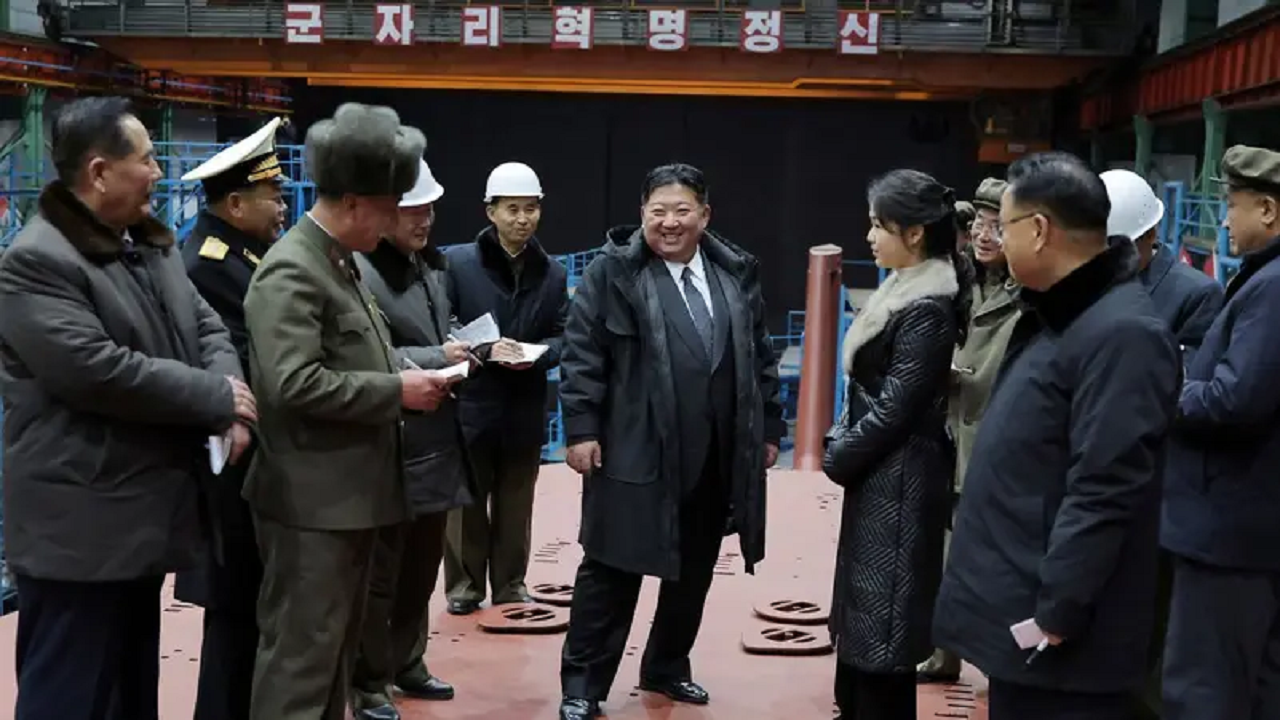 رهبر کره شمالی بر ادامه توسعه موشکی در پنج سال آینده تأکید کرد