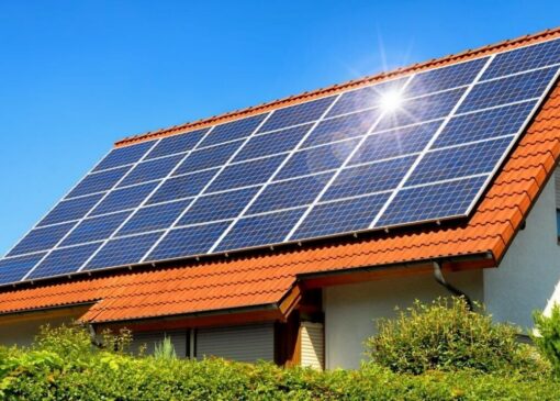 بزرگ‌ترین نیروگاه خورشیدی تهران درمنطقه یک، کاهش ۱۷۰ تن آلودگی هوا