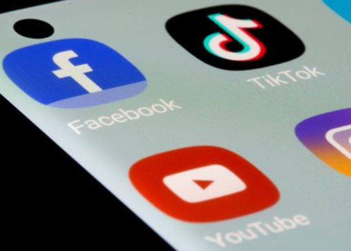 نیویورک شبکه‌های اجتماعی را وادار می‌کند «هشدار سلامت روان» اضافه کنند