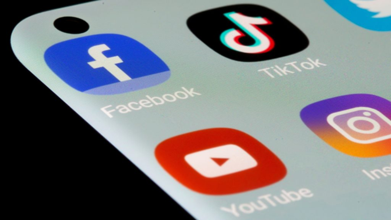 نیویورک شبکه‌های اجتماعی را وادار می‌کند «هشدار سلامت روان» اضافه کنند