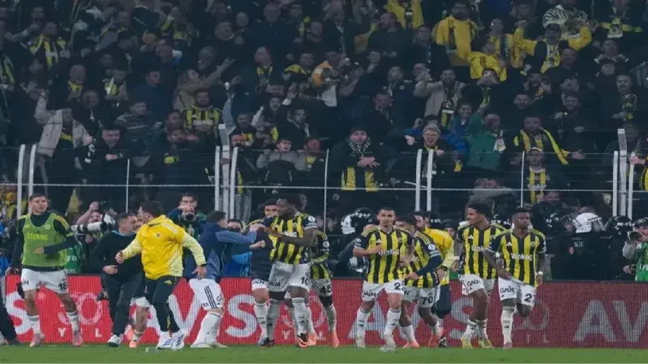 بازداشت فوتبالیست‌های ترکیه‌ای به اتهام شرط‌‌بندی