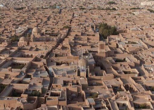 کیفیت آب شرب اردکان در شرایط نرمال قرار دارد+ فیلم