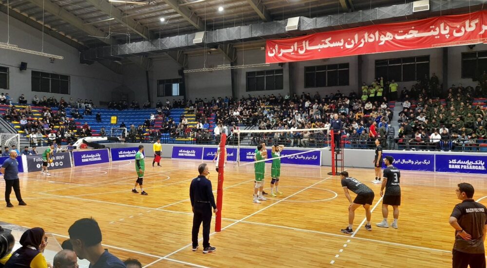 برد خانگی پاس گرگان مقابل رازین‌پلیمر