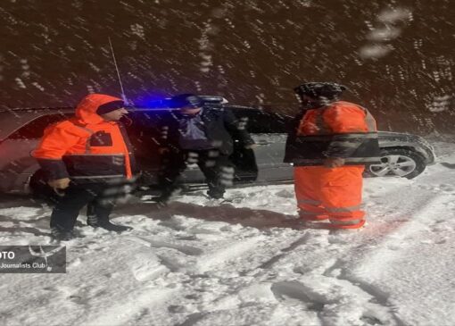 ثبت ۱۴۰۷۴ عملیات برف‌روبی در چهارمحال و بختیاری