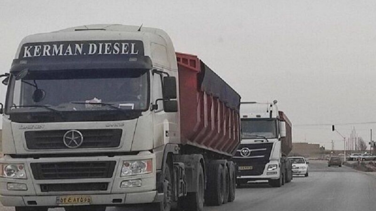 رشد ۱۱۲ درصدی حمل کالای اساسی توسط ناوگان باری جنوب سیستان و بلوچستان