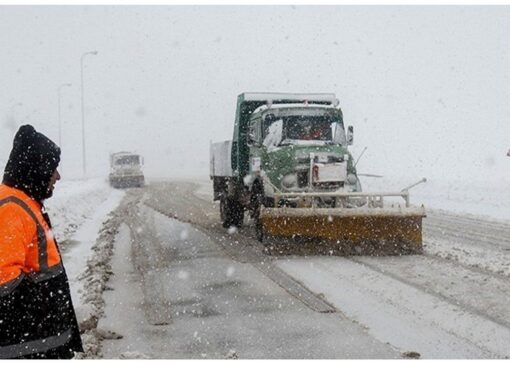 انجام ۱۵ هزار کیلومترباند برف روبی در محور‌های مواصلاتی استان اردبیل