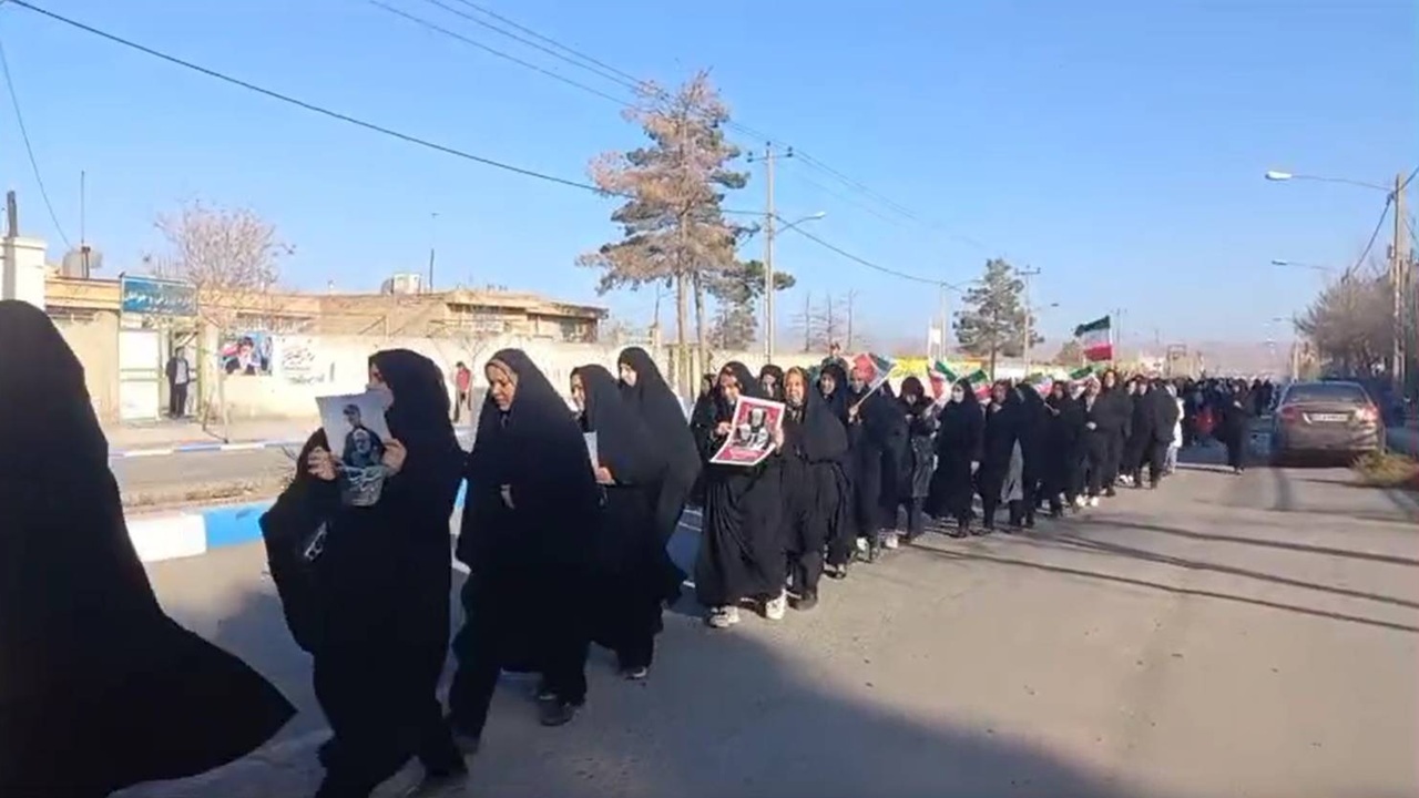 حماسه آفرینی صالح آبادی‌ها در حماسه ۹ دی ماه + فیلم