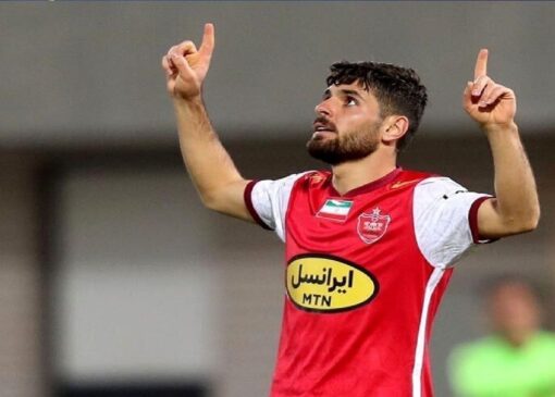 عمری جراحی شد/ دوری ۶ هفته‌ای بازیکن پرسپولیس