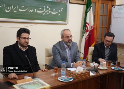 شورای شهر از سیاسی‌کاری غیرضروری فاصله بگیرد